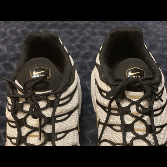 Nike Air Max Plus - Picture 9 of 9